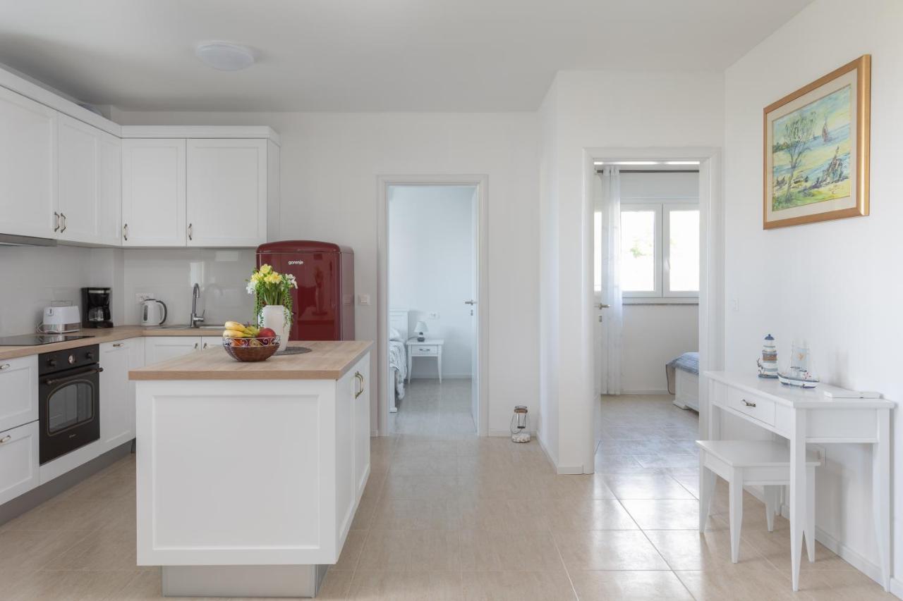 Apartment Oseka Макарска Экстерьер фото